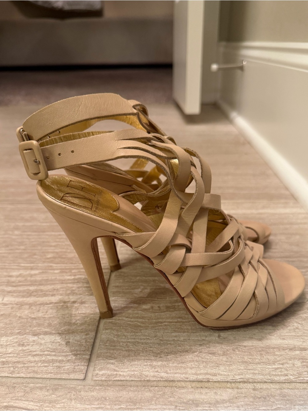 Diane Von Furstenberg Nude/Tan Strappy High Heel Sandals